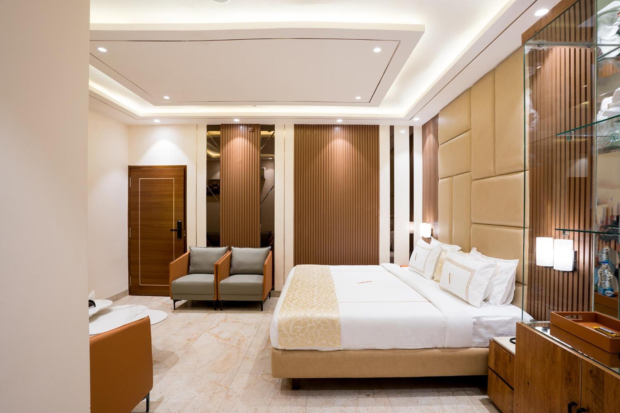 Hotel Oriva Vinflora Residency - Nr Lv Prasad Hospital, Banjara Hills Hyderabad Exterior foto