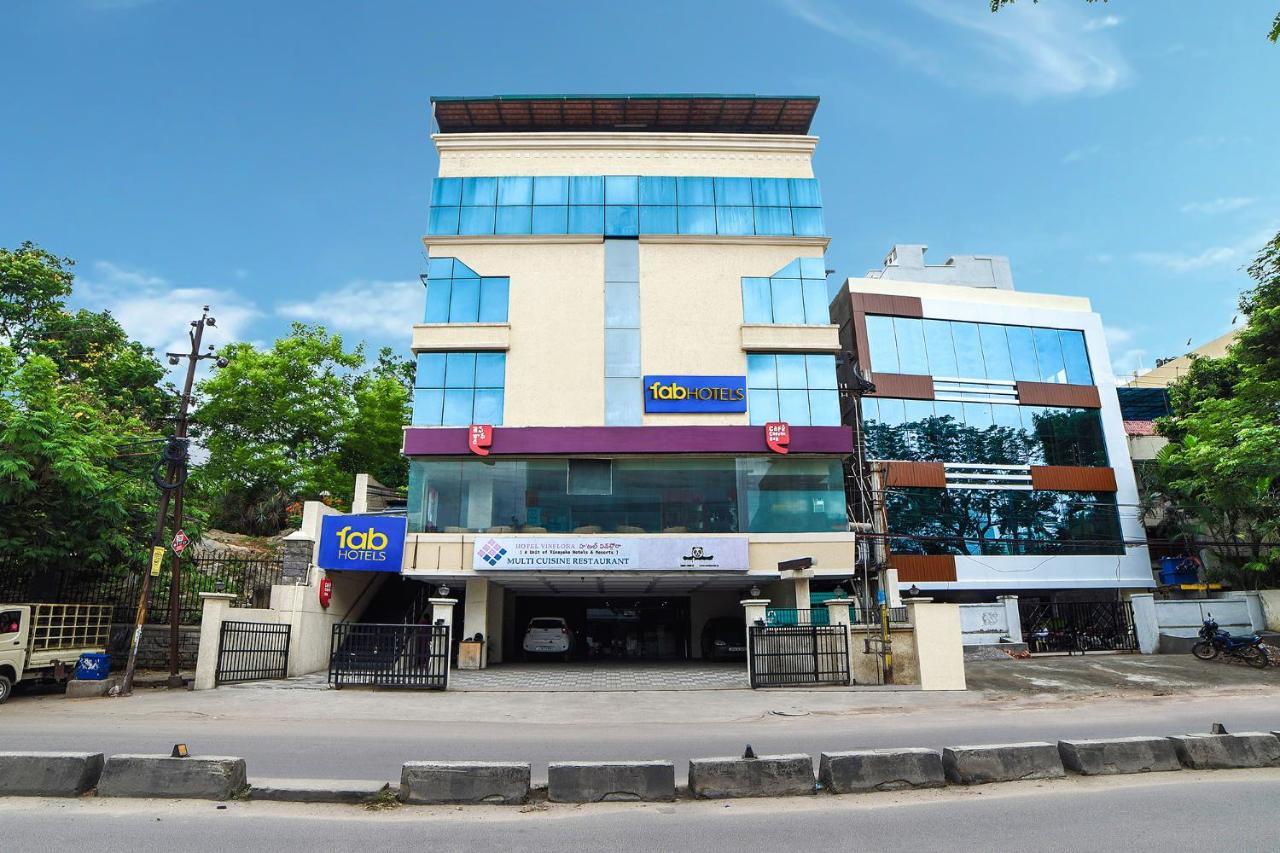 Hotel Oriva Vinflora Residency - Nr Lv Prasad Hospital, Banjara Hills Hyderabad Exterior foto